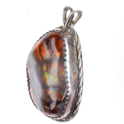Vintage Navajo sterling silver Arizona Fire Agate pendant
