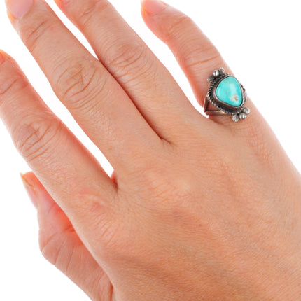 sz4 Fred Guerro Navajo sterling silver ring with nice turquoise