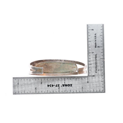6.2" c1950 vintage Navajo sterling silver row cuff bracelet with nice turquoise