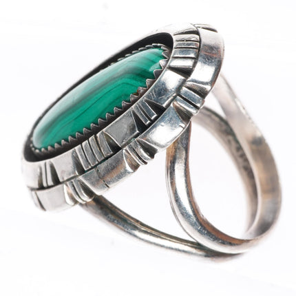 sz7 vintage Navajo sterling silver Malachite ring with ornate rim