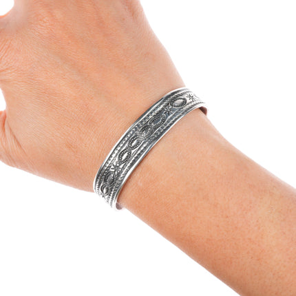 6.25" c1920 Antique Navajo ingot silver deep stamped cuff bracelet
