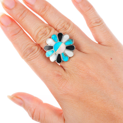 sz6.5 vintage Zuni sterling silver turquoise, shell, jet flower/sun ring