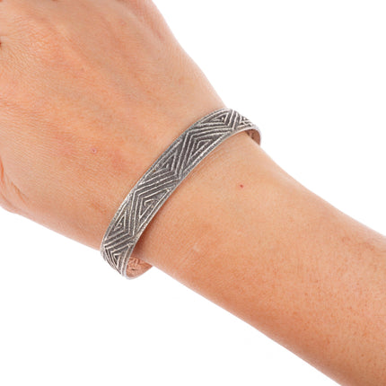 6.9" Gilbert Dino Garcia Santo Domingo Tufa Cast sterling silver cuff bracelet