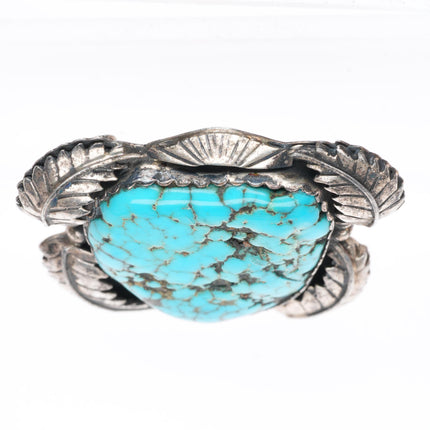 Vintage Navajo sterling silver pin/brooch - spiderweb turquoise feather border