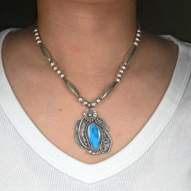 16.5" Vintage Navajo sterling silver turquoise pendant on beaded necklace