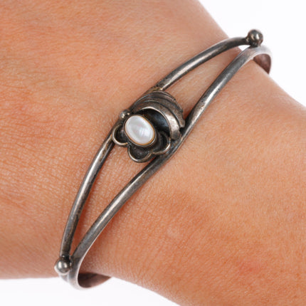 6.25" vintage Navajo sterling silver cuff bracelet with shell cabochon