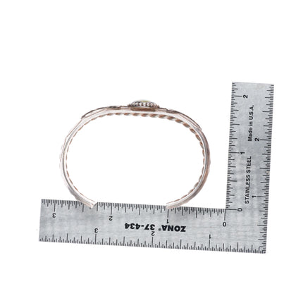 6.25" c1950 Fred Harvey style carinated sterling silver arrows cuff bracelet