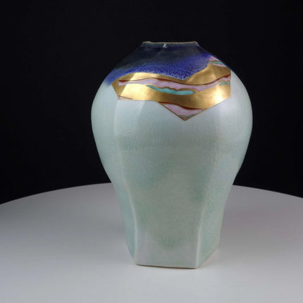 Japanese Rokusan-Saku decorated Art pottery Vase - Estate Fresh Austin