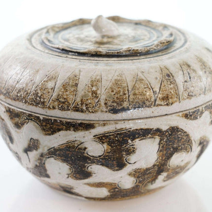 Large 15th/16th Century Thai Sawankhalok Kiln Condiment Jar with Lid - Estate Fresh Austin