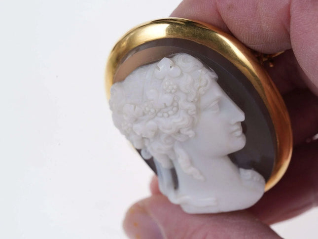 Large Antique 18k Hardstone Cameo Sardonyx Carnelian Brooch pin - Estate Fresh Austin