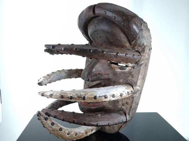 Large Old African Bete Mask - Estate Fresh Austin