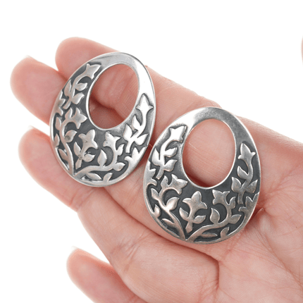 Large Retired James Avery Stud hoop overlay earrings in sterling - Estate Fresh Austin