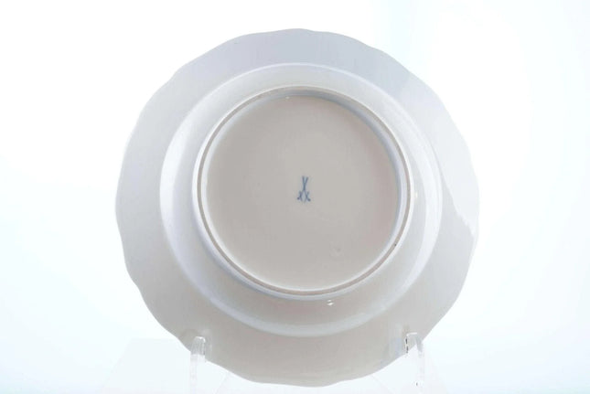 Meissen Rich Court Dragon Dinner Plate Blue with Red Accents 9.75" - Estate Fresh Austin