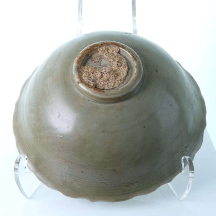 Ming Dynasty Chinese Barbed Edge Celadon Bowl with incised Lotus Decoration - Estate Fresh Austin