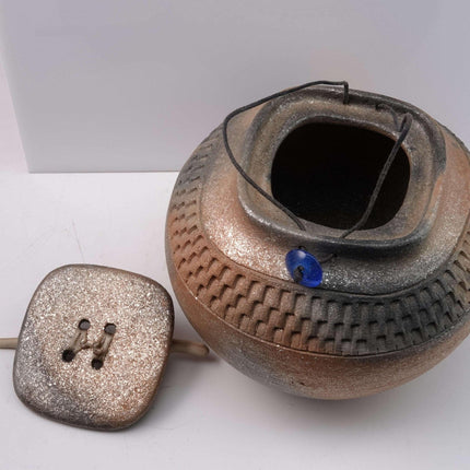 Native American Pottery Micaceous Clay Jar with Lid - Estate Fresh Austin