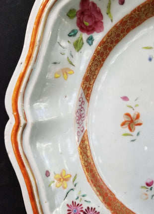 Qianlong Period Chinese Export Famille Rose Platter 17" x 13.5" 18th century - Estate Fresh Austin