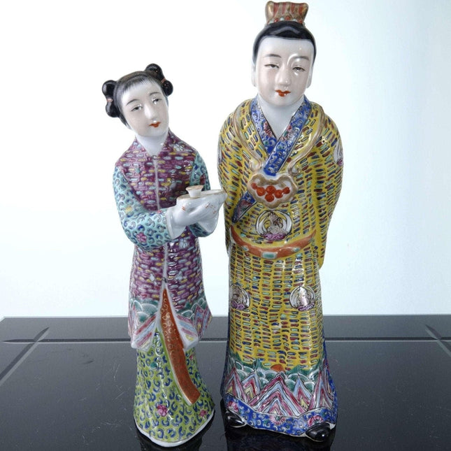 Qing c1880 Chinese Famille Rose Man and Woman serving tea Figures - Estate Fresh Austin