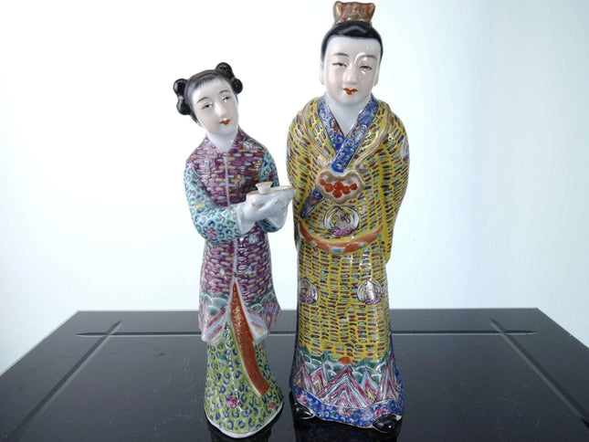Qing c1880 Chinese Famille Rose Man and Woman serving tea Figures - Estate Fresh Austin