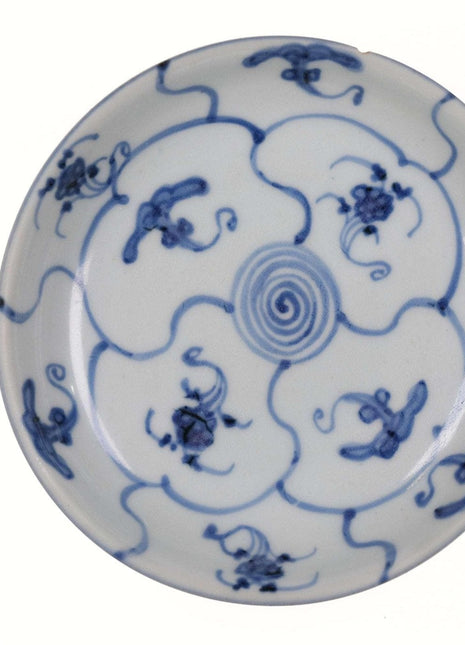 Qing Chinese Blue underglaze porcelain dish - Estate Fresh Austin