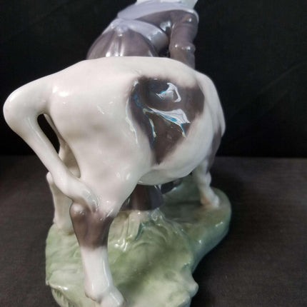 Royal Copenhagen Farm Girl Feeding Cow Figure c.1950 6.5" - Estate Fresh Austin