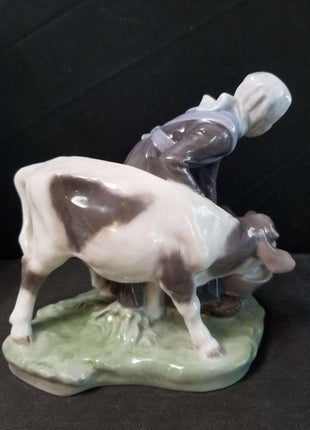 Royal Copenhagen Farm Girl Feeding Cow Figure c.1950 6.5" - Estate Fresh Austin