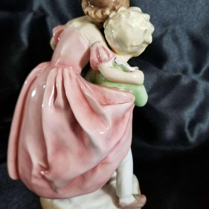 Royal Worcester Figurine Freda Doughty "The Sister" 3149 c.1940's Hand Signed - Estate Fresh Austin