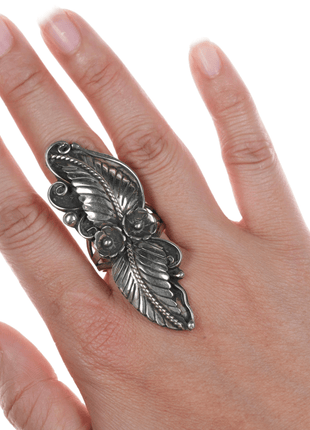 sz10.25" long Native American silver feather and blossom ring - Estate Fresh Austin