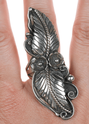 sz10.25" long Native American silver feather and blossom ring - Estate Fresh Austin