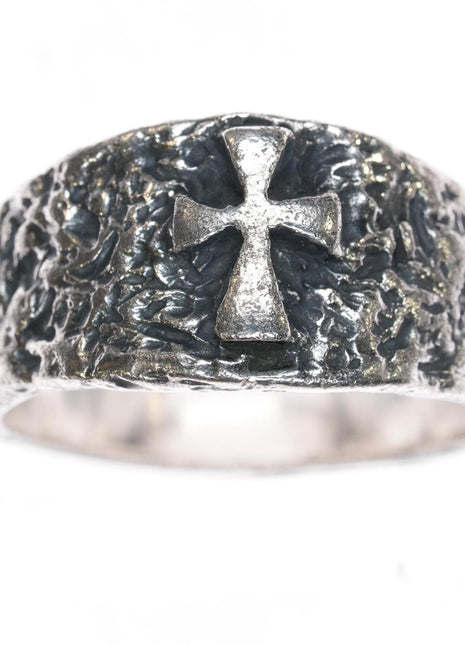 sz10.5 Retired James Avery textured cross ring in sterling - Estate Fresh Austin