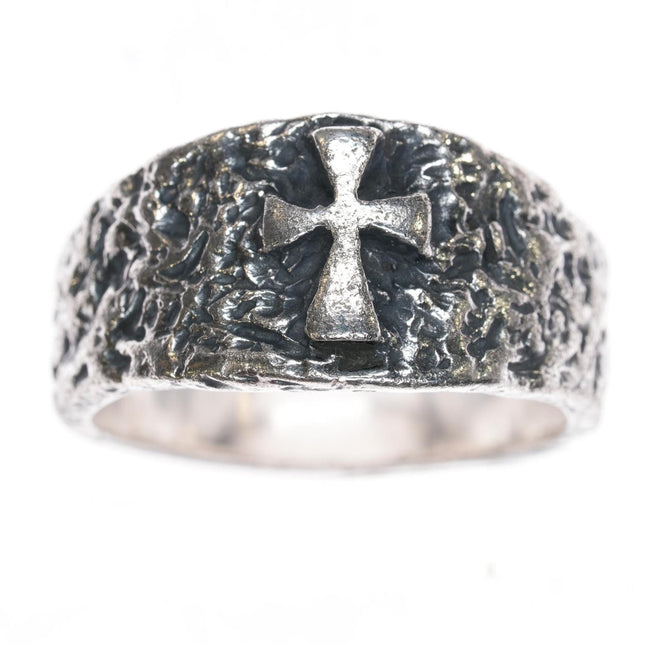 sz10.5 Retired James Avery textured cross ring in sterling - Estate Fresh Austin