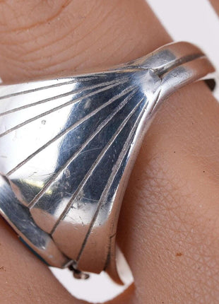 sz12 Navajo Sterling silver Eagle ring - Estate Fresh Austin