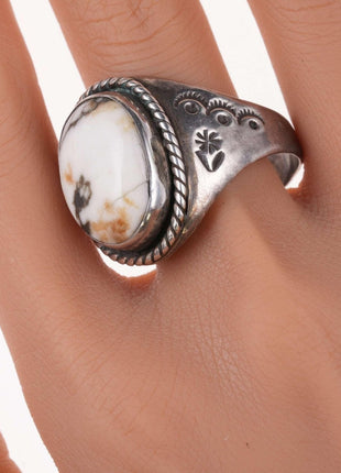 sz16 Navajo Sterling and White buffalo ring - Estate Fresh Austin