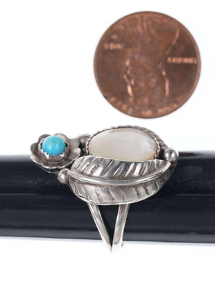 sz5 1970's Ramone Navajo sterling turquoise and mother of pearl ring - Estate Fresh Austin