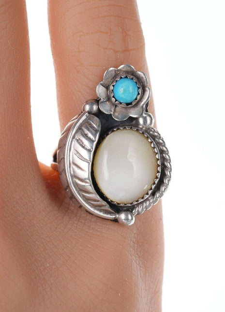 sz5 1970's Ramone Navajo sterling turquoise and mother of pearl ring - Estate Fresh Austin