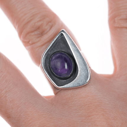 sz5.75 Ed Wiener (1918 - 1991) New York Modernist sterling and amethyst ring - Estate Fresh Austin