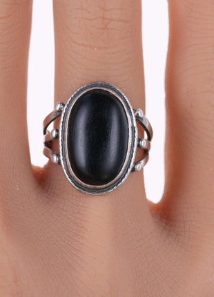 sz6 30's - 40's Native American silver and onyx ring - Estate Fresh Austin