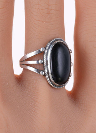 sz6 30's - 40's Native American silver and onyx ring - Estate Fresh Austin