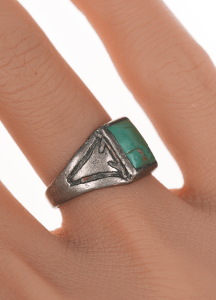 sz6 40's Navajo Curio silver and turquoise arrowhead ring - Estate Fresh Austin