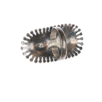 sz6 Vincent and Socorro Johnson Zuni petit point turquoise sterling ring - Estate Fresh Austin