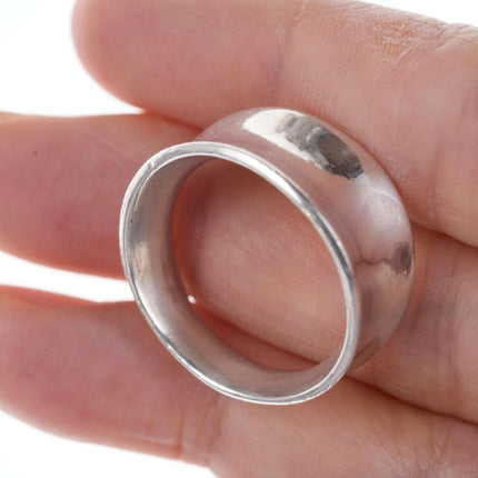 sz9 Raymond Coriz-Kewa (Santo Domingo Pueblo) sterling silver modernist ring - Estate Fresh Austin