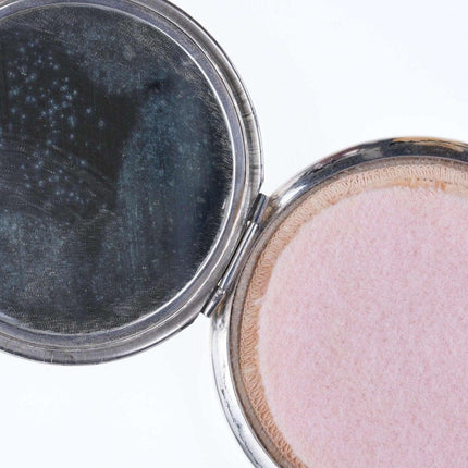 Vintage Mexican Engraved Sterling silver Compact - Estate Fresh Austin