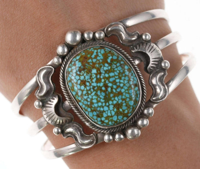 6.5" Vintage Navajo Sterling Spiderweb Turquoise Mountain Turquoise cuff Bracelet - Estate Fresh Austin
