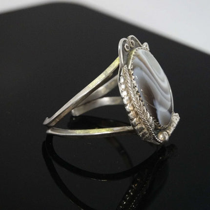 6.5" Vintage Navajo Sterling and agate Cuff Bracelet - Estate Fresh Austin