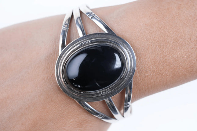 6.5" Vintage Navajo Sterling Obsidian Cuff bracelet - Estate Fresh Austin