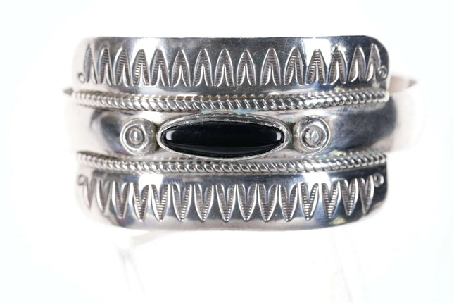 7" Vintage Navajo sterling onyx cuff bracelet - Estate Fresh Austin