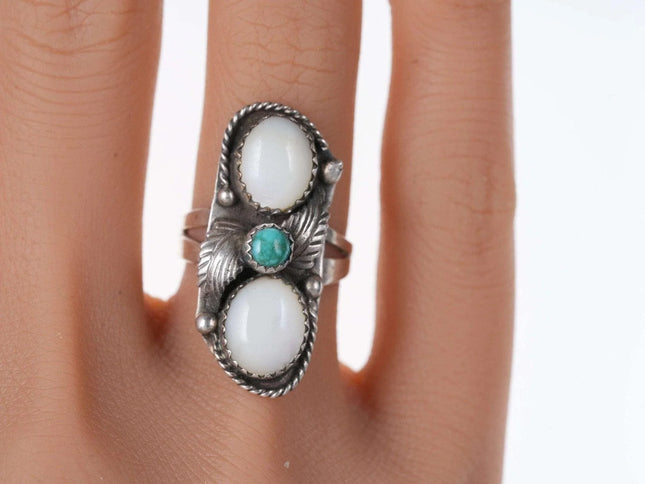 Vintage Navajo Sterling turquoise and mother of pearl ring - Estate Fresh Austin