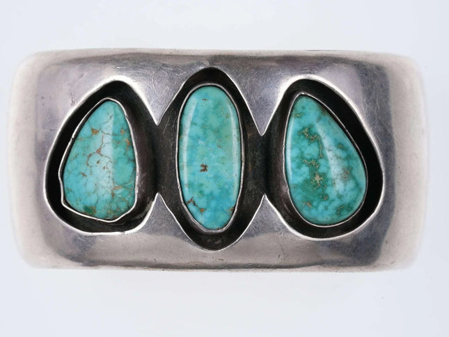 Vintage Southwestern Sterling Turquoise cuff bracelet - Estate Fresh Austin