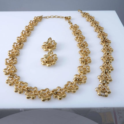 Vintage Trifari Chunky Runway Gold Tone Choker necklace, Bracelet, and Clip on E - Estate Fresh Austin