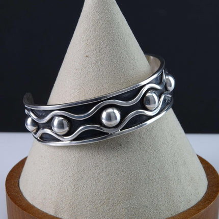 Vintage Mexican Silver Modernism Cuff Bracelet - Estate Fresh Austin